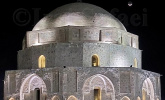 تصویربرداری از کمان ماه برفراز گنبد جبلیه کرمان توسط ایرج صفایی، مسئول رسدخانه دانشگاه کاشان